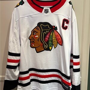 BRAND NEW! Jonathan Toews Fanatics NHL Licensed Jersey - Black, White, Red